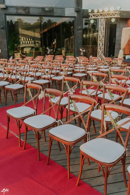 Aisle / Walkway and Floral detail — Anand Karaj decor — Alila Diwa Goa